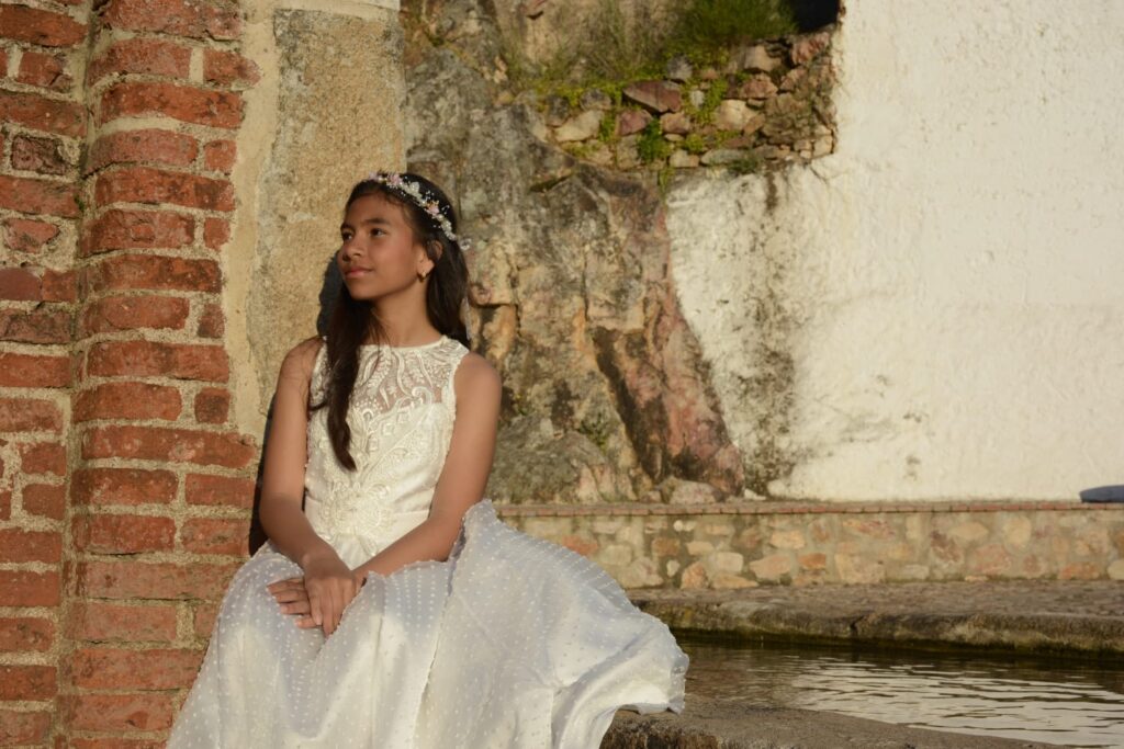 restauración de prendas alta costura en taller.